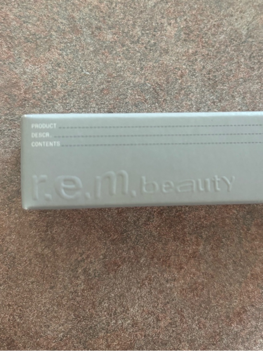 New, r.e.m. beauty clear plumping lip gloss - Picture 7 of 9